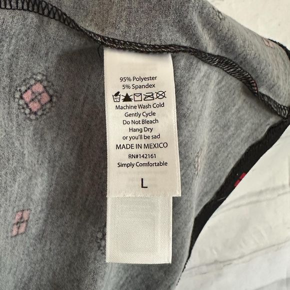 LulaRoe Black Sleeveless Dress with Red Designs, Large, NWT - Picture 7 of 7